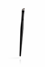EBB1 ANGLE EYEBROW BRUSH