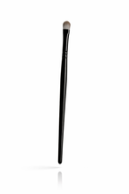 OEB OBLATE EYESHADOW BRUSH